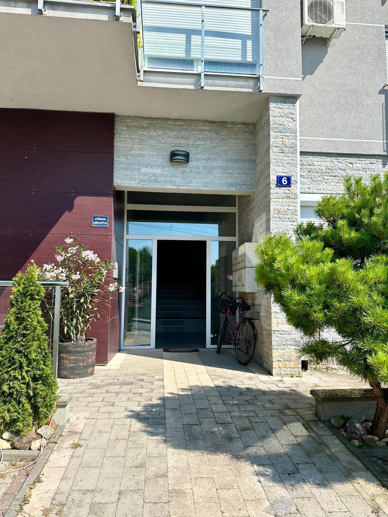 Apartman Floresta - In Front Of Japanese Garden, Enchanting Nature View, Spotless And Cozy Vrnjačka Banja المظهر الخارجي الصورة
